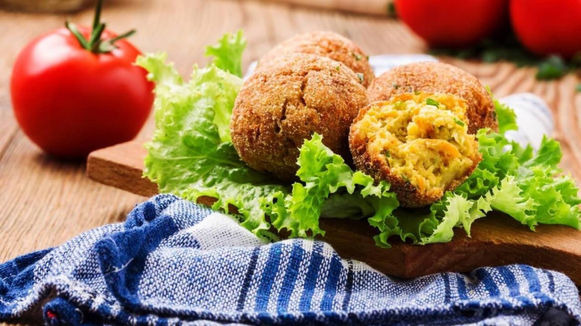 Kichererbsen Falafel: Vegetarische Antipasti aus Italien